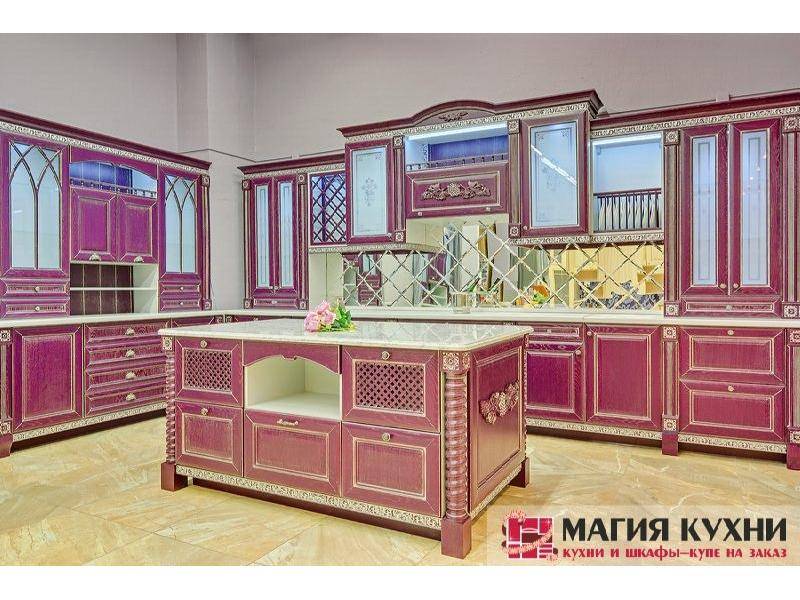 красная стильная кухня luxury в Калуге